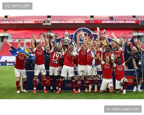 水晶宫主场防守体系稳固 利用人数优势制造绝杀机会